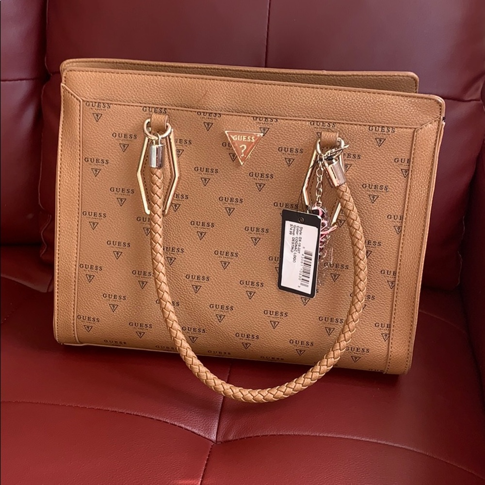 Hand bag